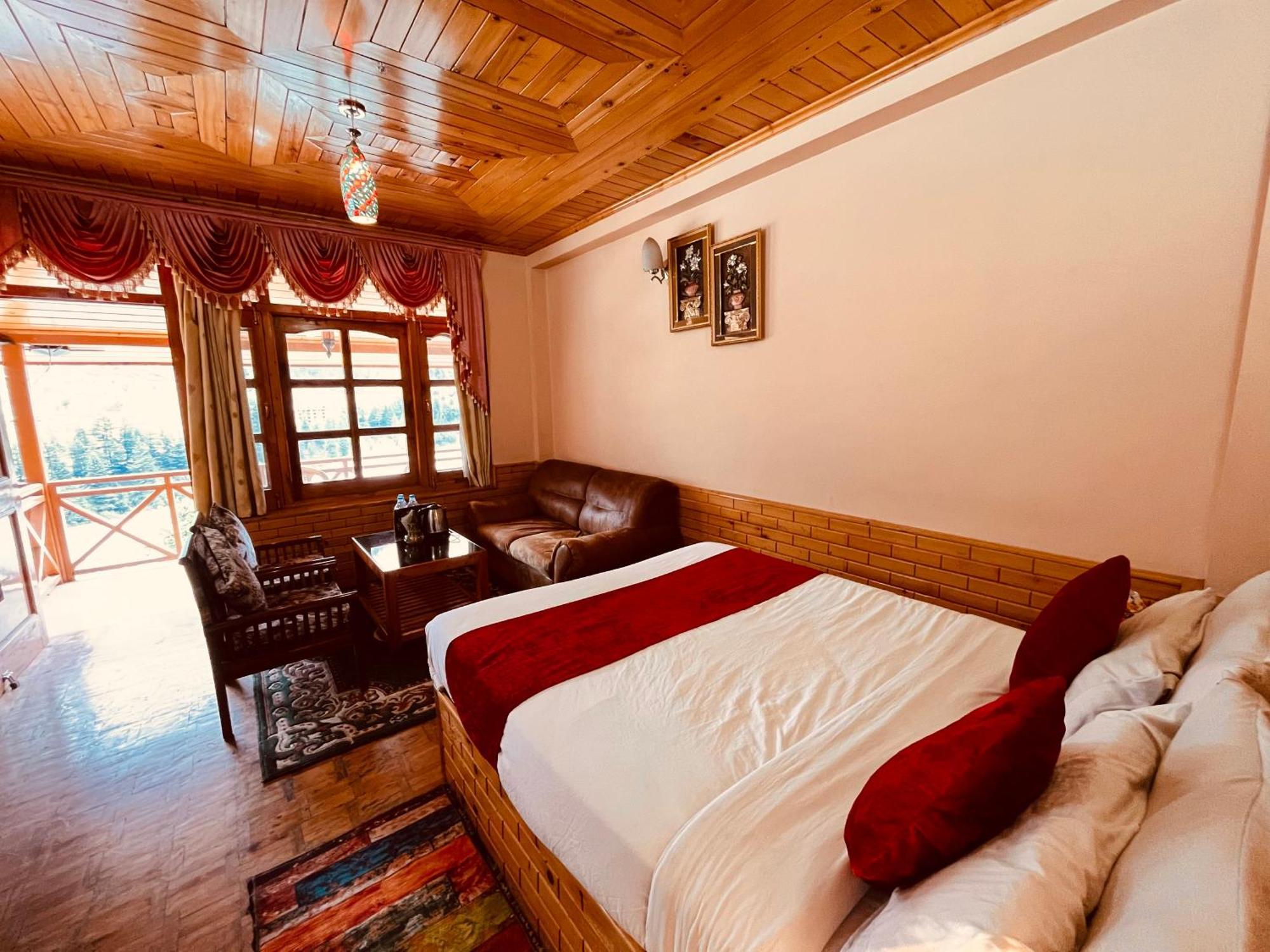 Hotel Hollywood Vibes #Riverview #Premium Rooms #Prime Location #Most Awarded #Parking #Top Rated #Open Terrace #Lawn #Best Selling Hotel In Manali - Manali (Himachal Pradesh) — Photos 2